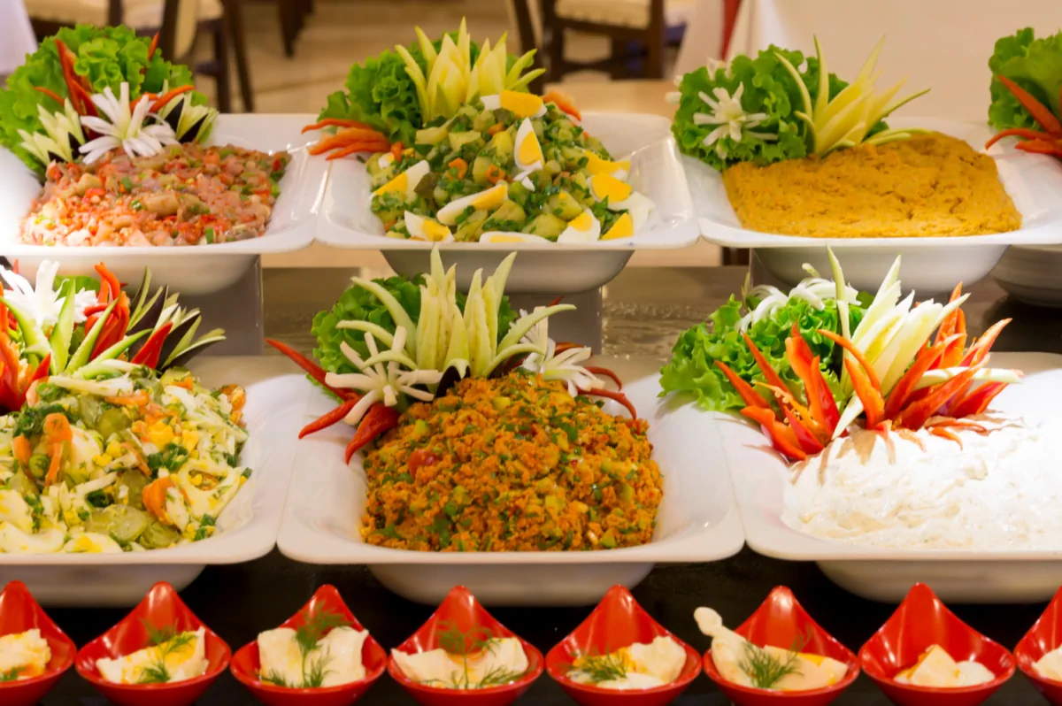 Sauvy Restauration buffet de salades composées